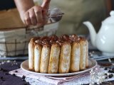 Charlotte façon tiramisu délicieuse et sans oeufs