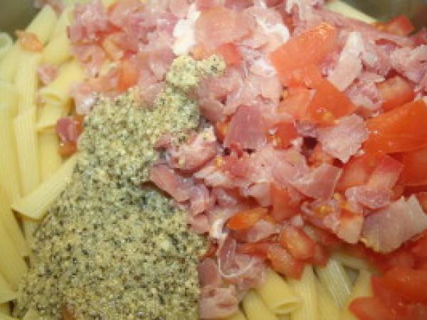 Salade de pâtes au jambon fumé - Préparation etape 4
