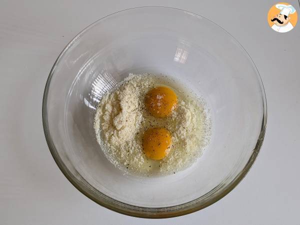 Frittata de pâtes au Air Fryer - Préparation etape 2