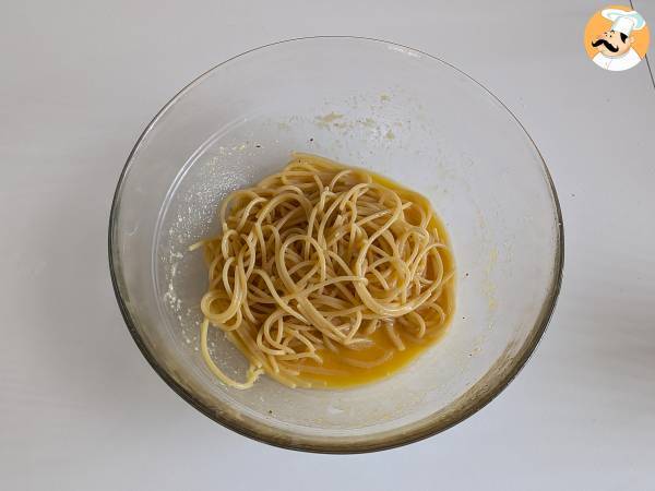 Frittata de pâtes au Air Fryer - Préparation etape 4